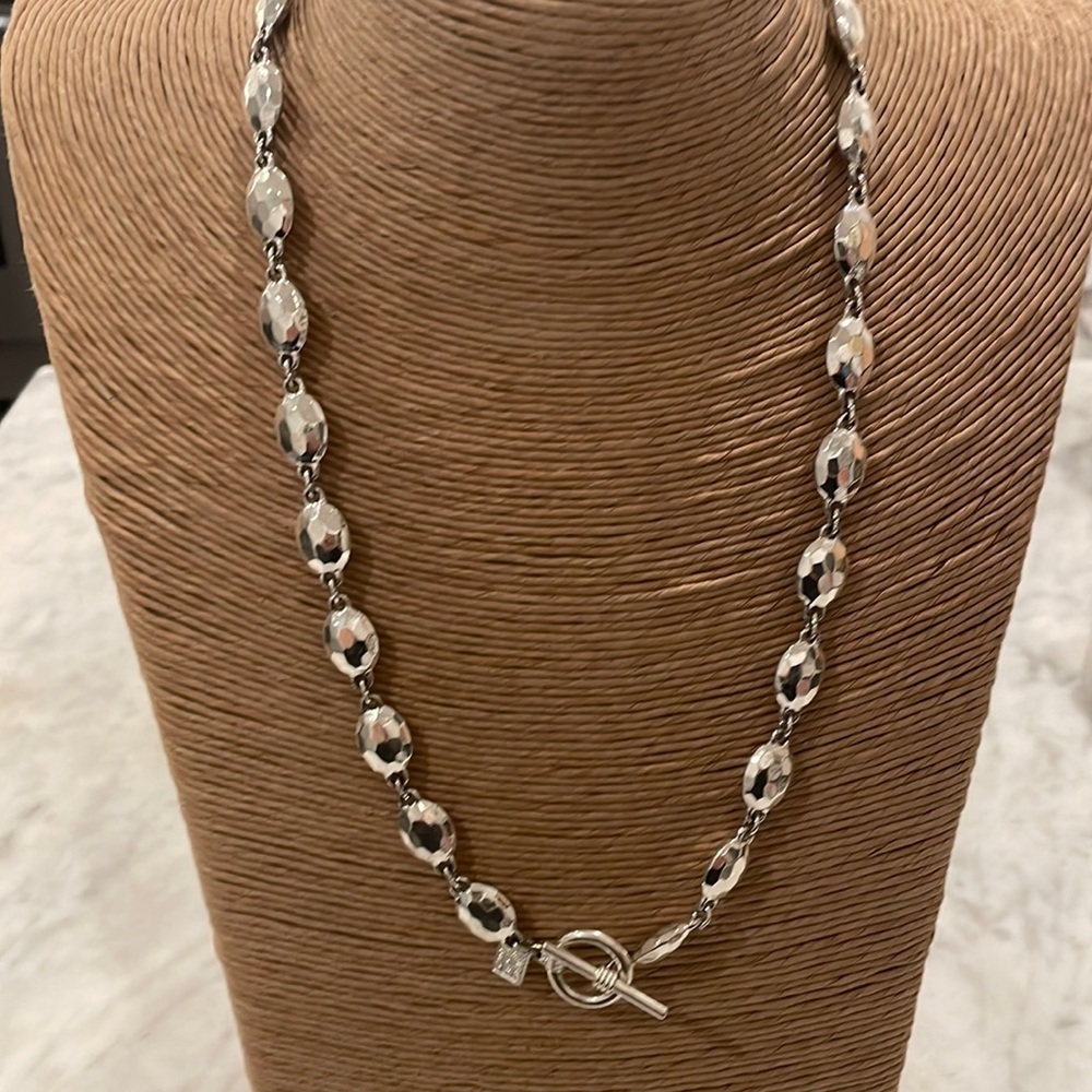 Vintage Anne Klein necklace